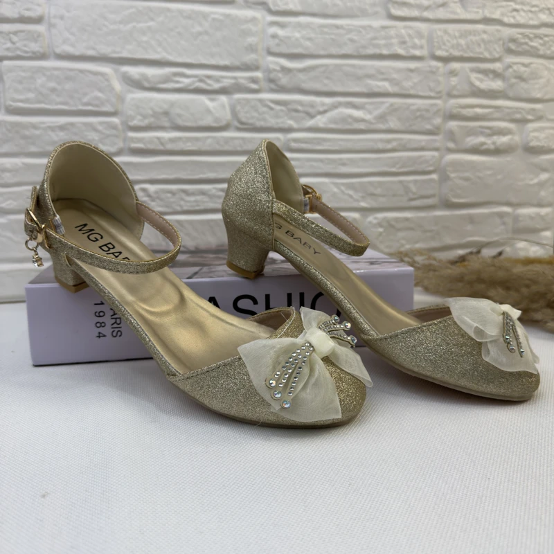 کفش دخترانه مجلسی جلو پروانه