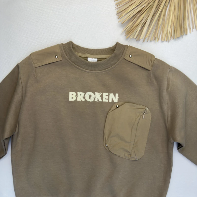 بلوز یقه کار شده