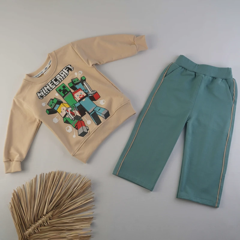 ست بلوز و شلوار پسرانه طرح ماینکرفت (Minecraft) رنگ نسکافه‌ای و خردلی