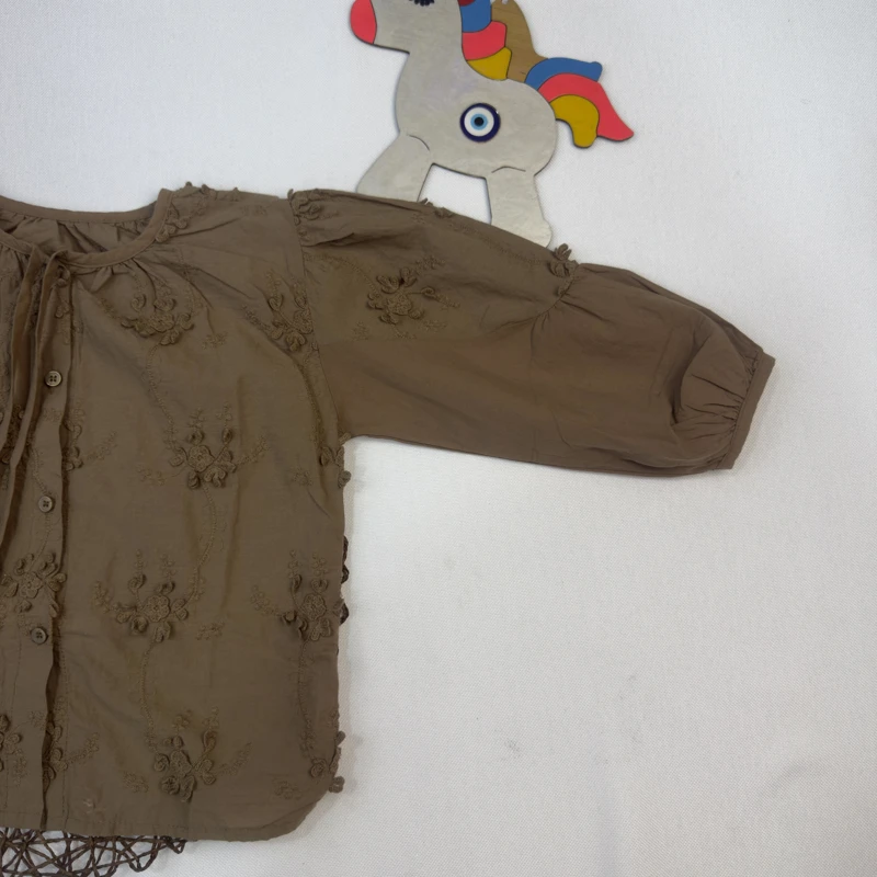 شومیز گل برجسته