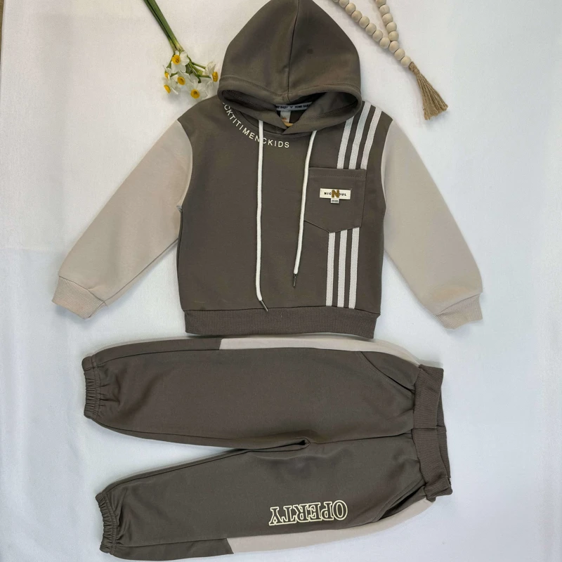 ست هودی و شلوار اسلش بچه‌گانه طرح سه خط اسپرت