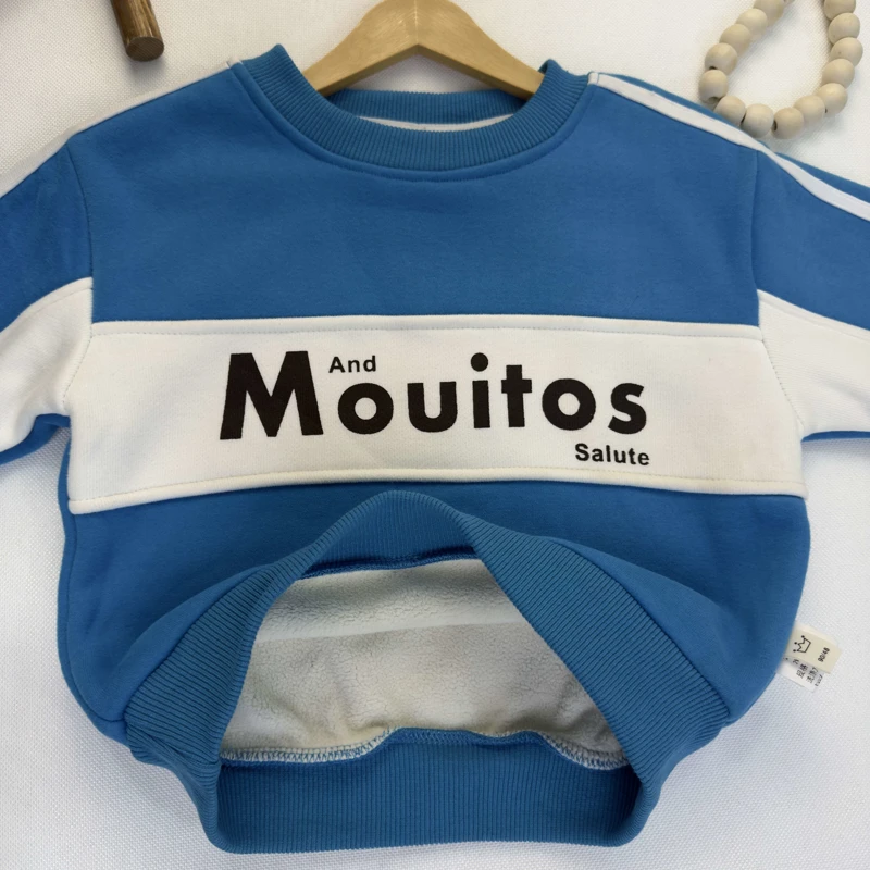 بلوز دورس اسپرت بچگانه آبی طرح Mouitos – مدل نواردار