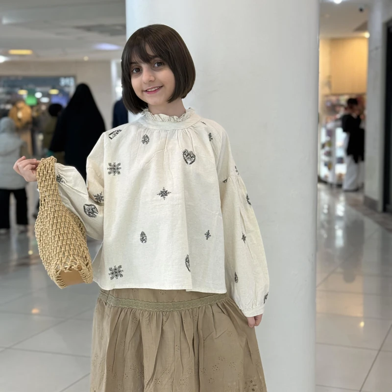 شومیز گل مشکی