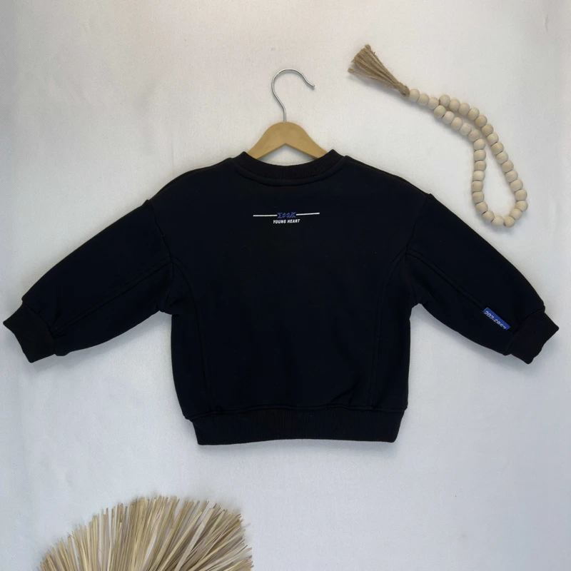 بلوز دورس اسپرت بچگانه رنگ مشکی طرح STARTD