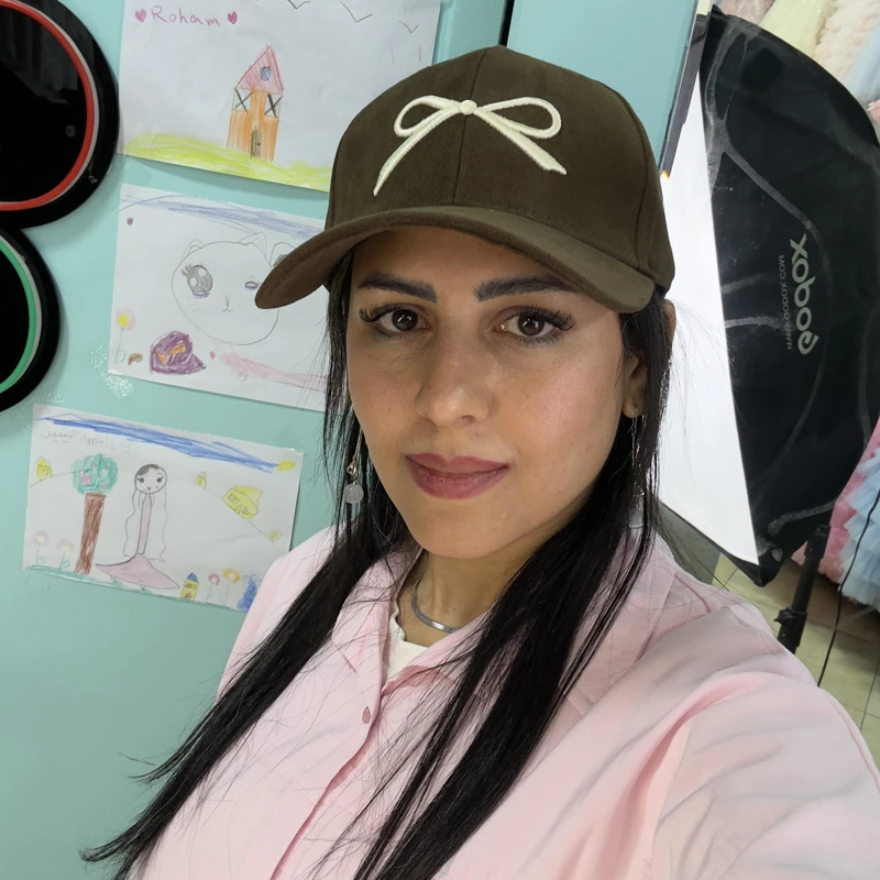 کلاه نقابی جلو پاپیون