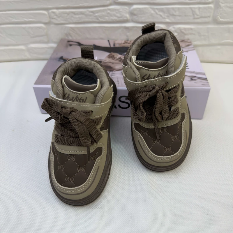 نیم بوت کرم قهوه ای