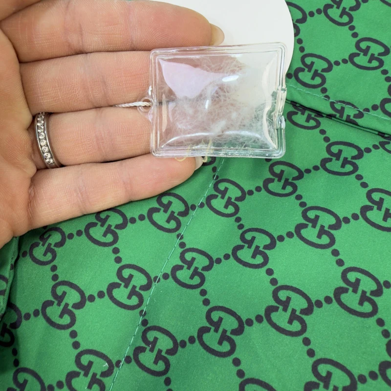 کاپشن طرح گوچی