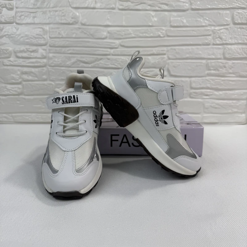 کتونیadidas