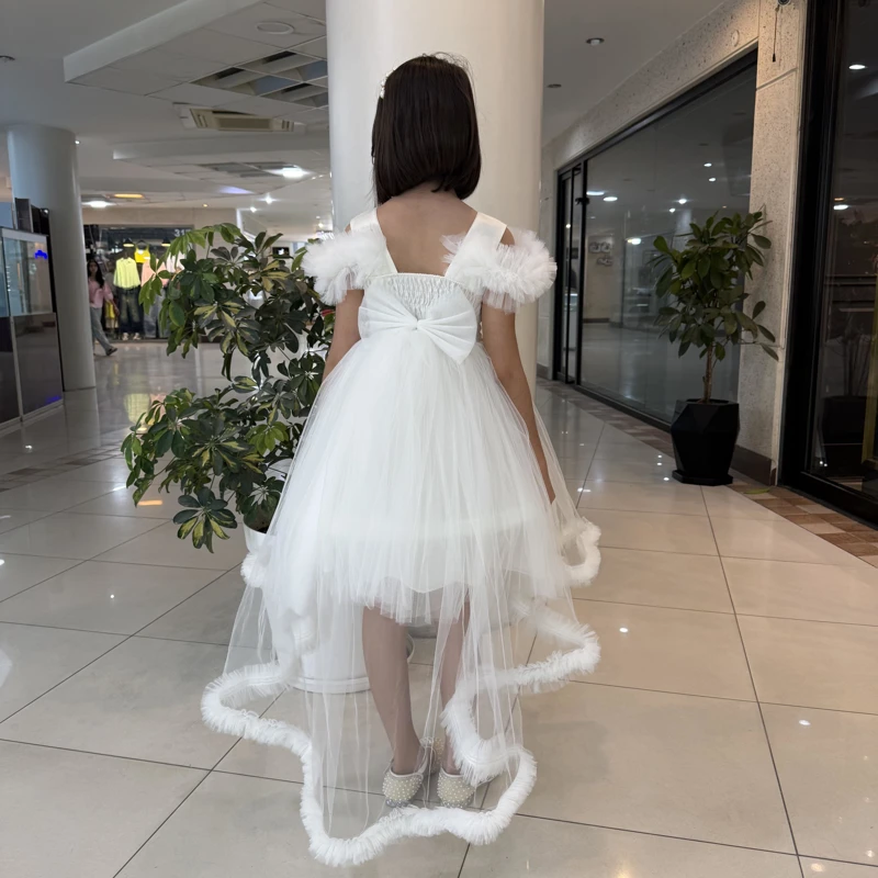 پیراهن دنباله دار یقه چین