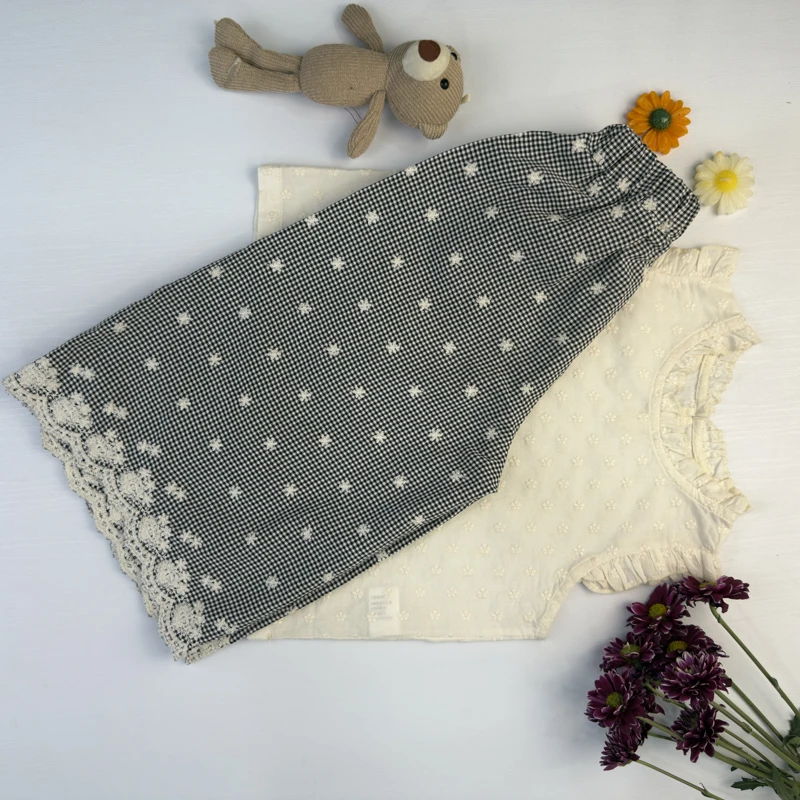 استایل تابستانی دخترانه با بلوز نخی خنک و شلوار گشاد راحت.