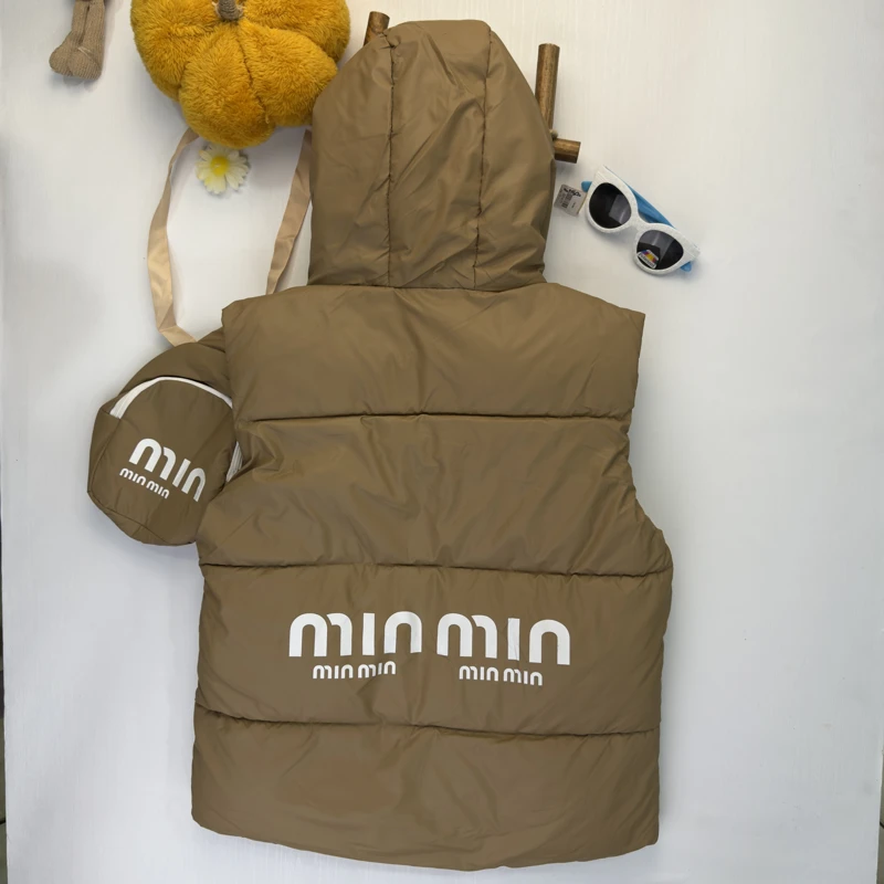 جلیقه پافر بچگانه با جیب جلو