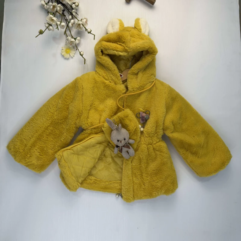 بالا پوش پشمی