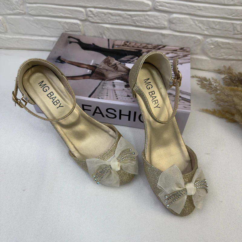 کفش دخترانه مجلسی جلو پروانه