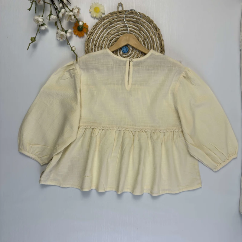 بلوز دخترانه مدل عروسکی رنگ نباتی مناسب بهار و تابستان