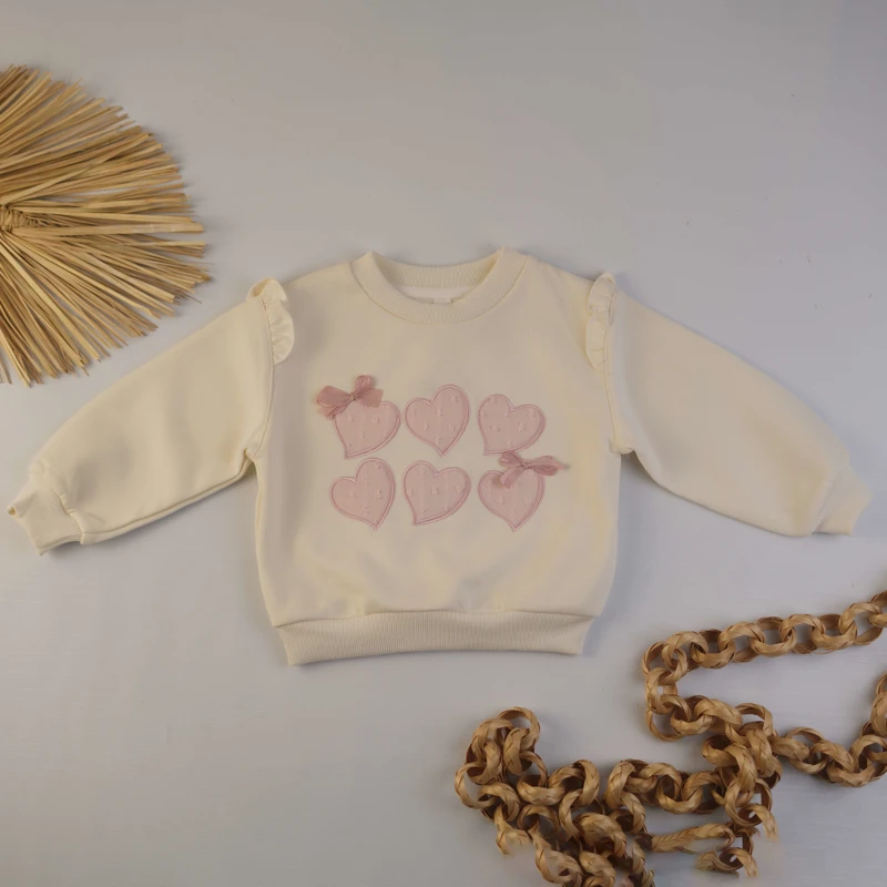 بلوز دخترانه بچگانه طرح قلب صورتی رنگ کرم