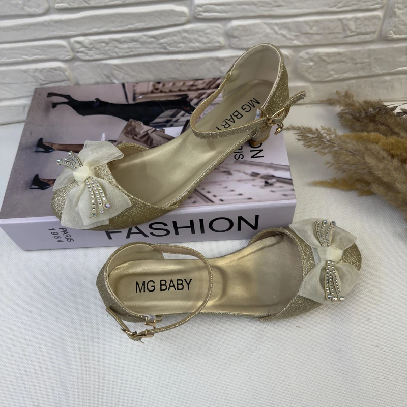 کفش دخترانه مجلسی جلو پروانه