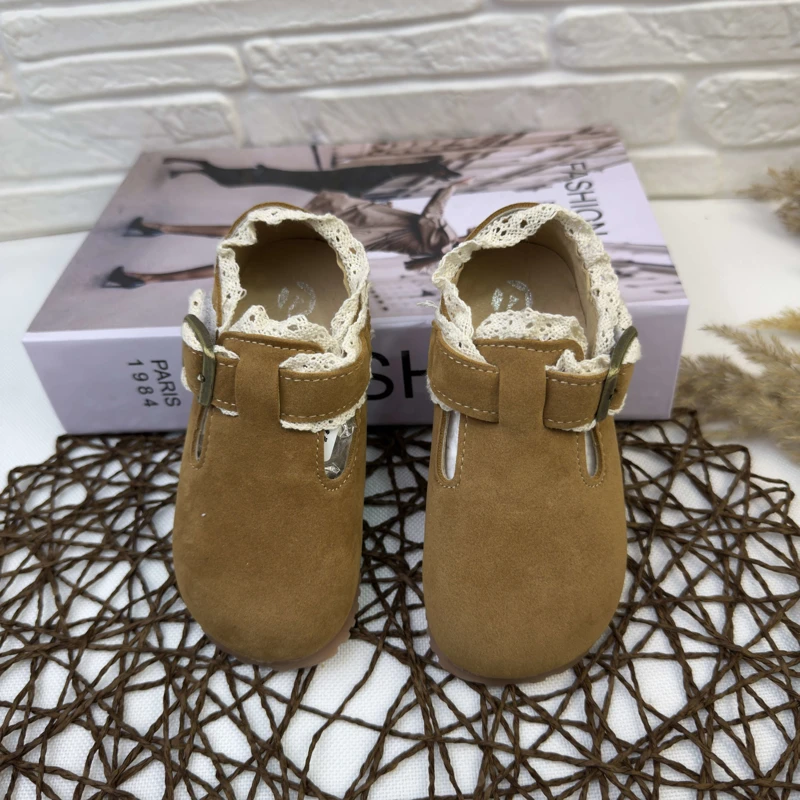 کفش دخترانه اشپالت خامه دوزی