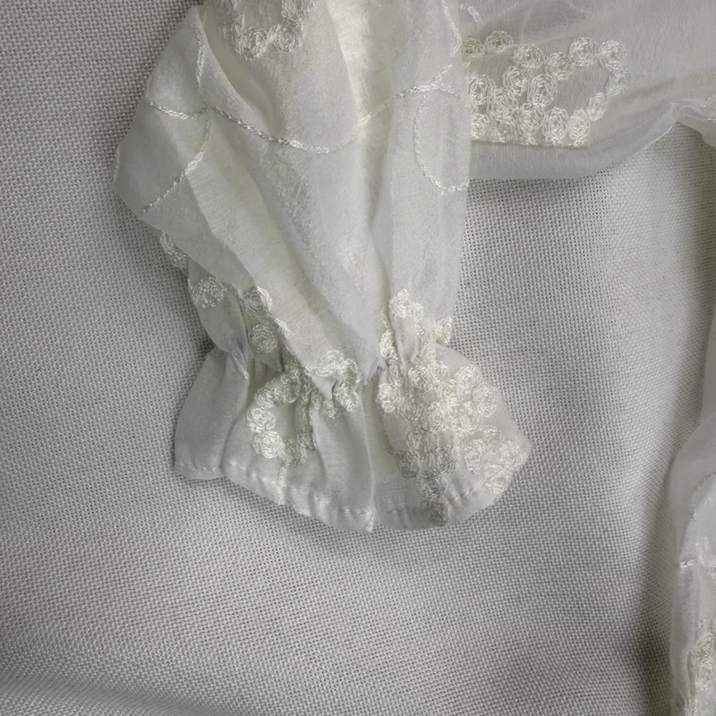 شومیز پارچه گلدوزی