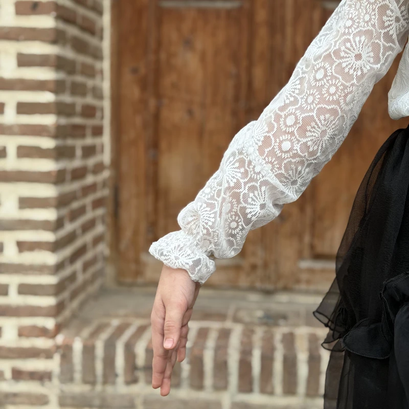 شومیز یقه خرگوشی