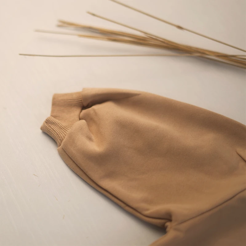 بلوز فانتزی دخترانه با طرح گلدوزی Hello Kitty