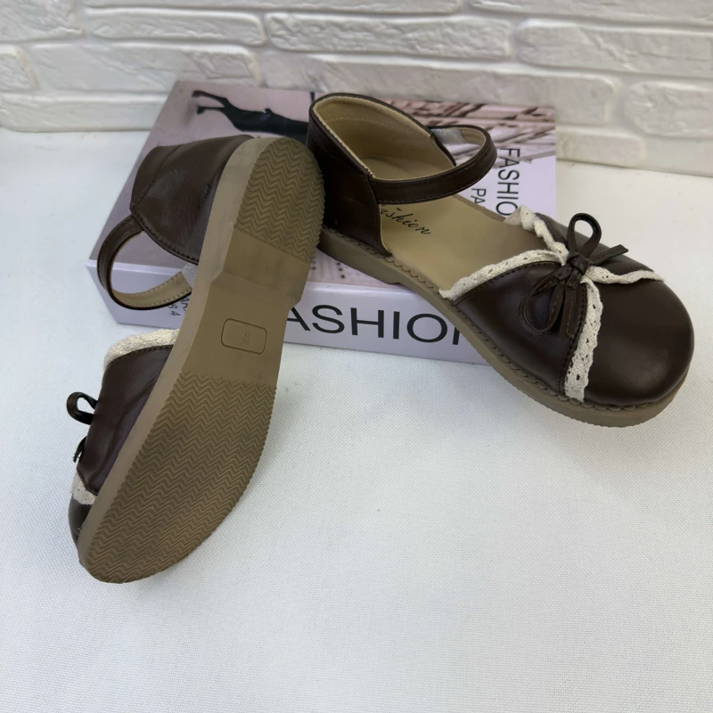 فش دخترانه دور خامه دوزی